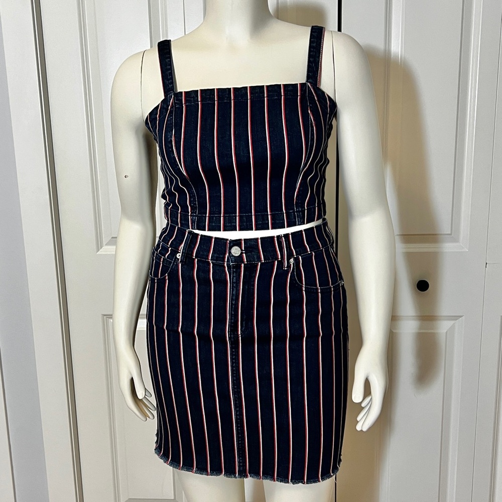 Dynamite Jean Skirt & Crop Top Sz M